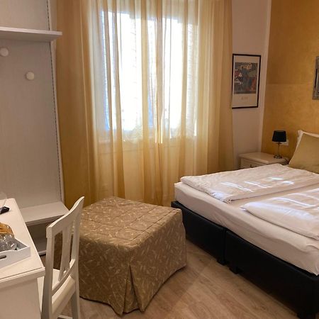 Betty'S House Bed & Breakfast Lazise Ngoại thất bức ảnh