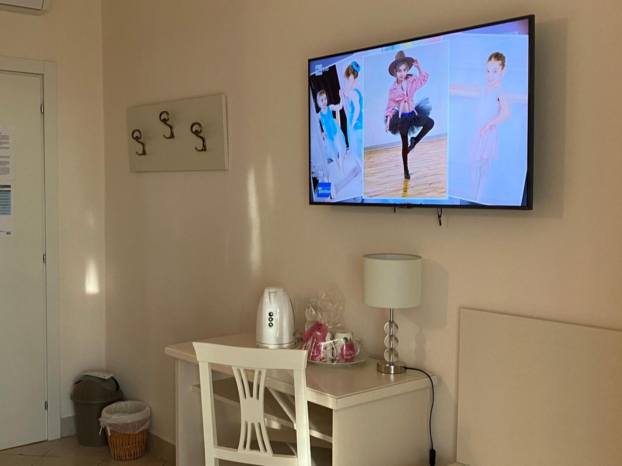 Betty'S House Bed & Breakfast Lazise Ngoại thất bức ảnh