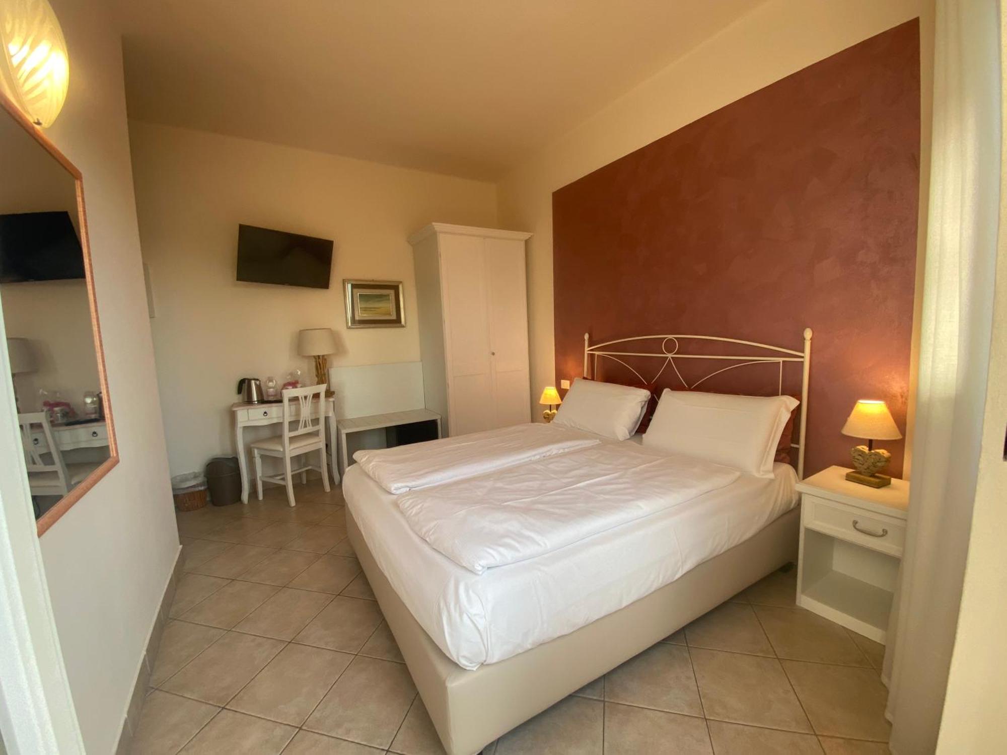 Betty'S House Bed & Breakfast Lazise Ngoại thất bức ảnh